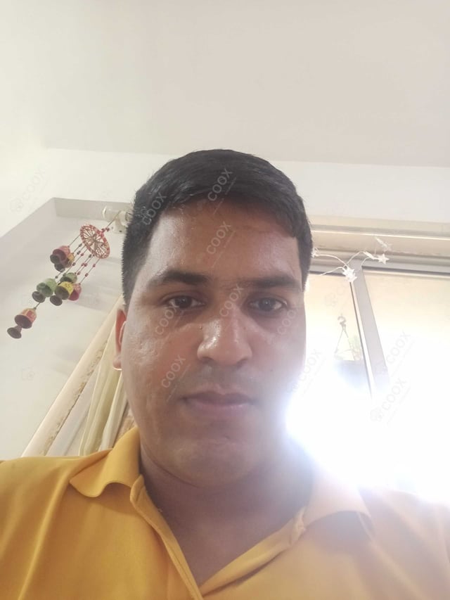 Chef from COOX at bookings. Professional cooks chefs at home