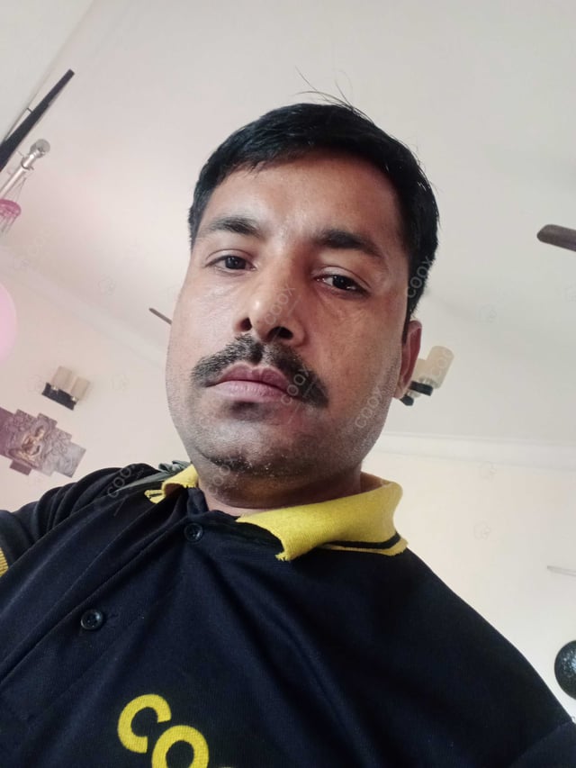 Chef from COOX at bookings. Professional cooks chefs at home