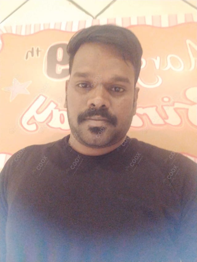 Chef from COOX at bookings. Professional cooks chefs at home