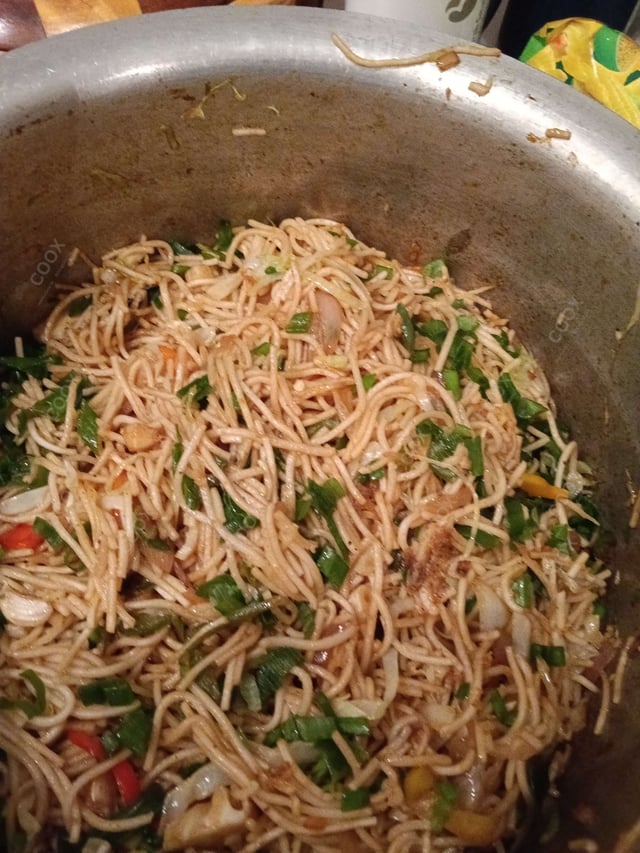 Delicious Chilli Garlic Noodles prepared by COOX