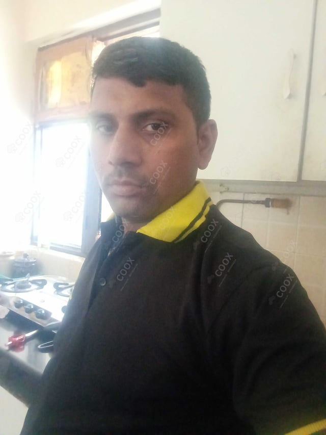 Chef from COOX at bookings. Professional cooks chefs at home