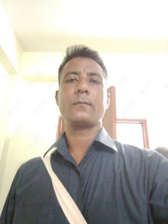 Chef from COOX at bookings. Professional cooks chefs at home