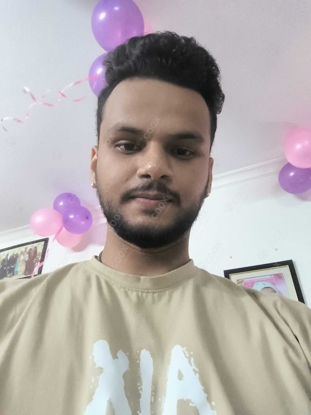 Chef from COOX at bookings. Professional cooks chefs at home