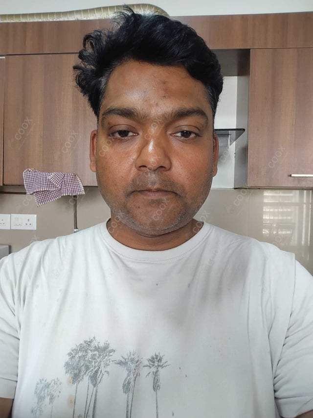 Chef from COOX at bookings. Professional cooks chefs at home