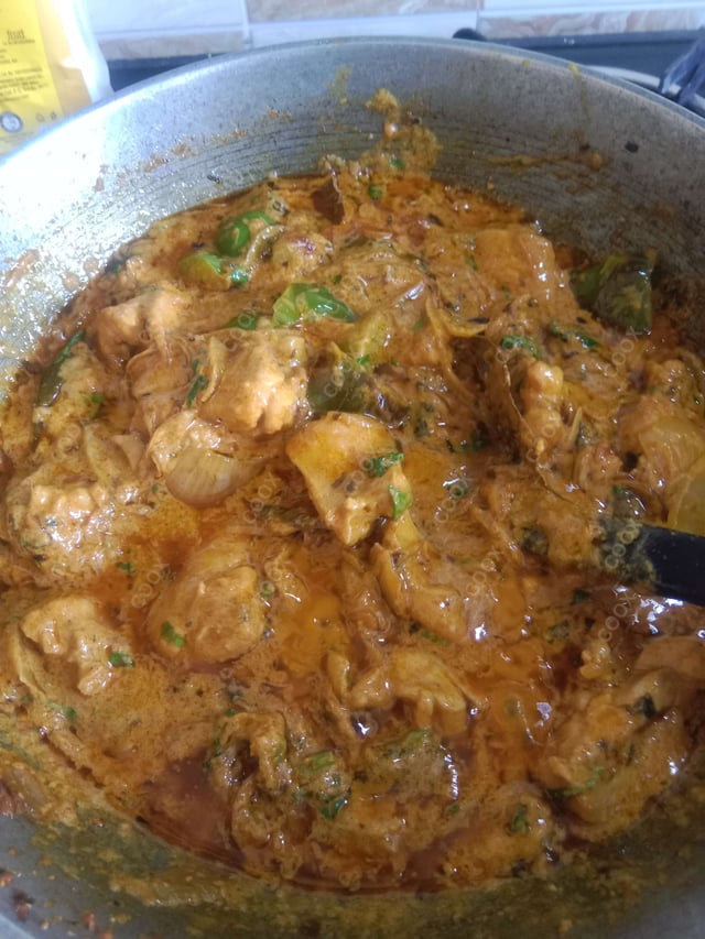 Delicious Kadhai Chicken prepared by COOX