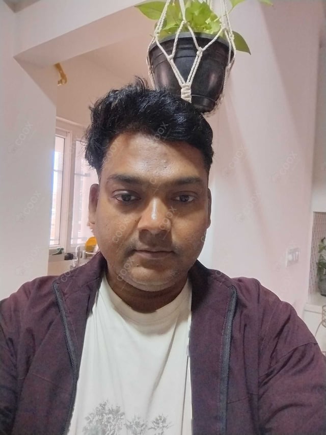 Chef from COOX at bookings. Professional cooks chefs at home