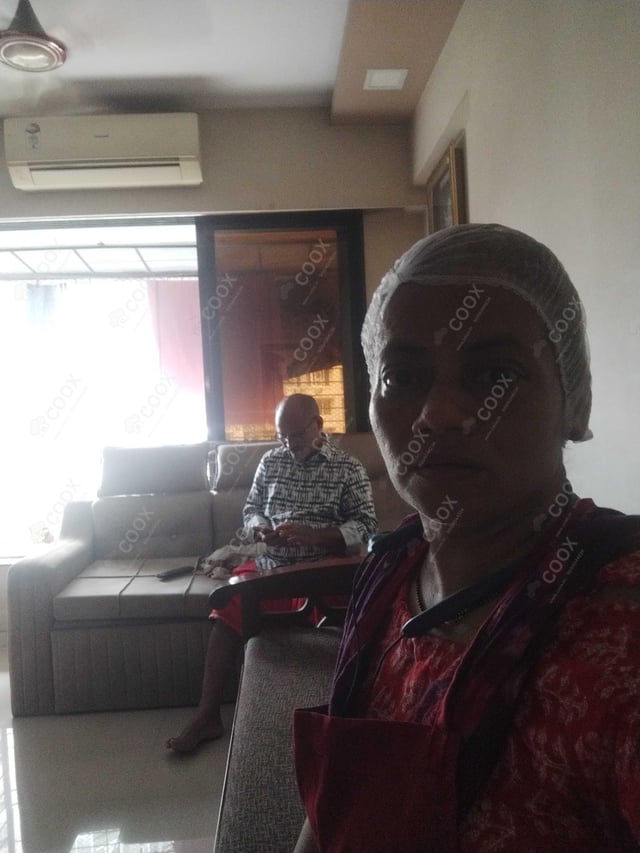 Chef from COOX at bookings. Professional cooks chefs at home