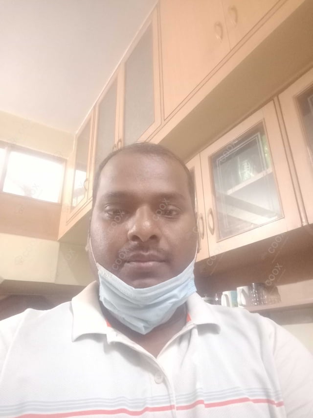 Chef from COOX at bookings. Professional cooks chefs at home