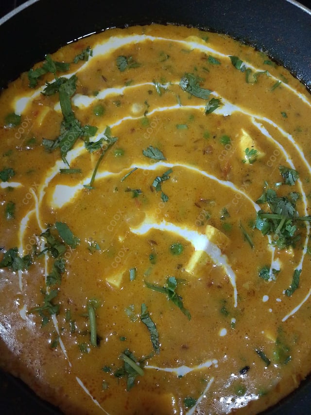 Delicious Matar Paneer prepared by COOX