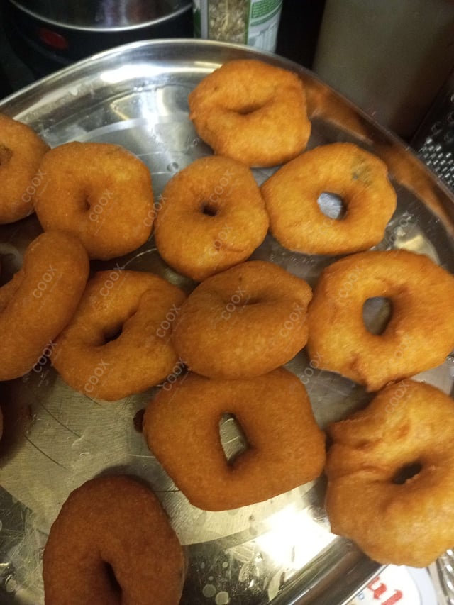 Delicious Vada Sambhar prepared by COOX