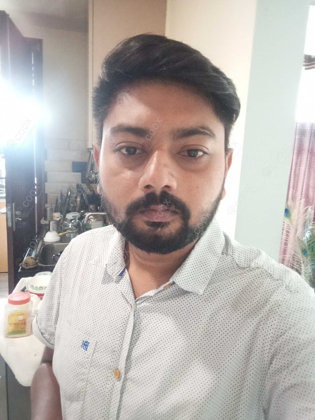 Chef from COOX at bookings. Professional cooks chefs at home