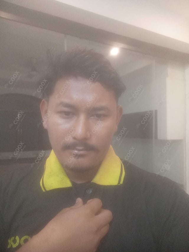 Chef from COOX at bookings. Professional cooks chefs at home