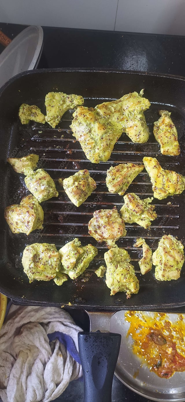 Tasty Grilled Chicken cooked by COOX chefs cooks during occasions parties events at home