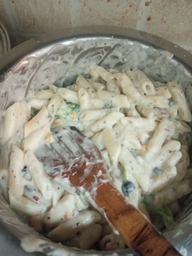 Delicious Pasta in White Sauce prepared by COOX