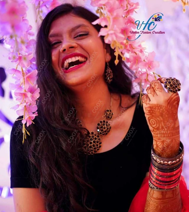 Happy Moment by COOX