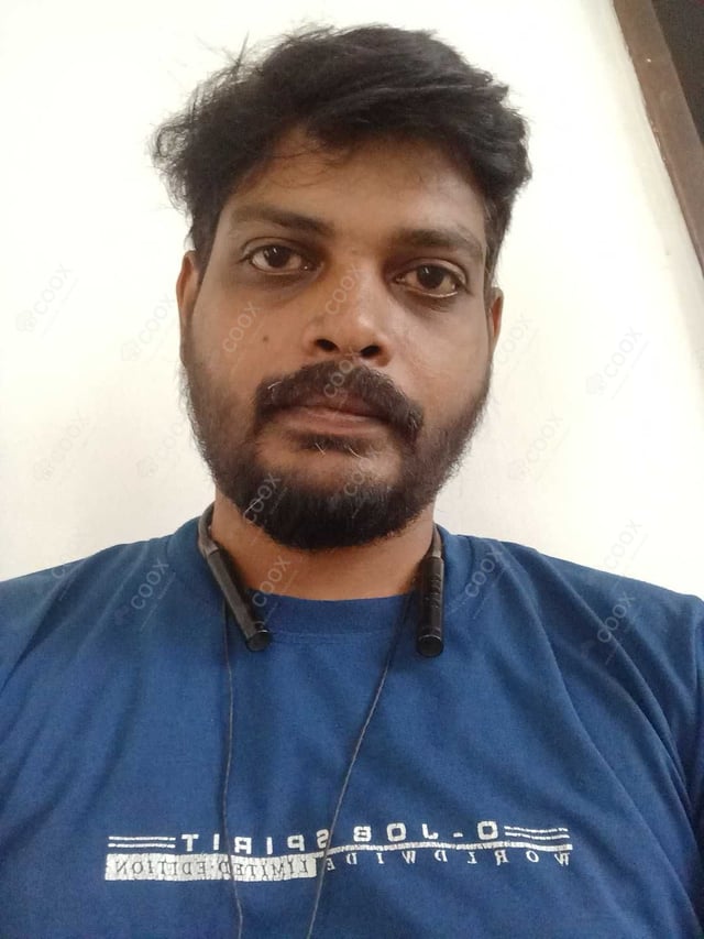 Chef from COOX at bookings. Professional cooks chefs at home