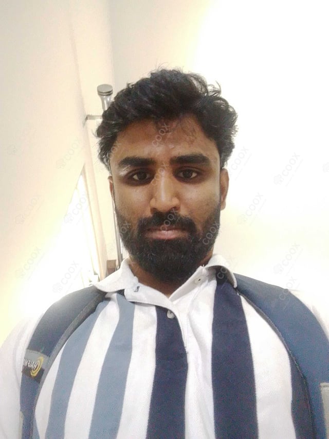 Chef from COOX at bookings. Professional cooks chefs at home