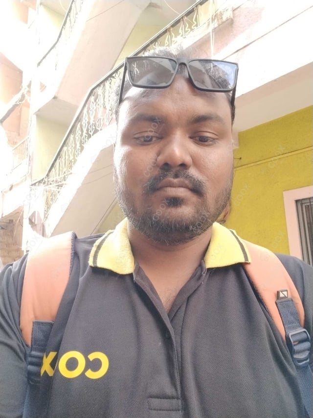 Chef from COOX at bookings. Professional cooks chefs at home