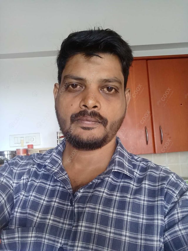 Chef from COOX at bookings. Professional cooks chefs at home