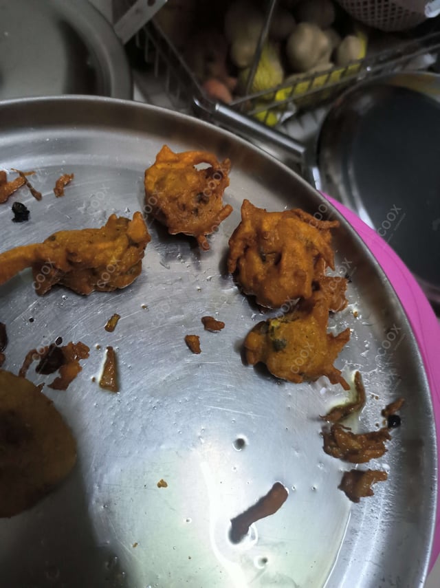 Delicious Mix Pakode prepared by COOX