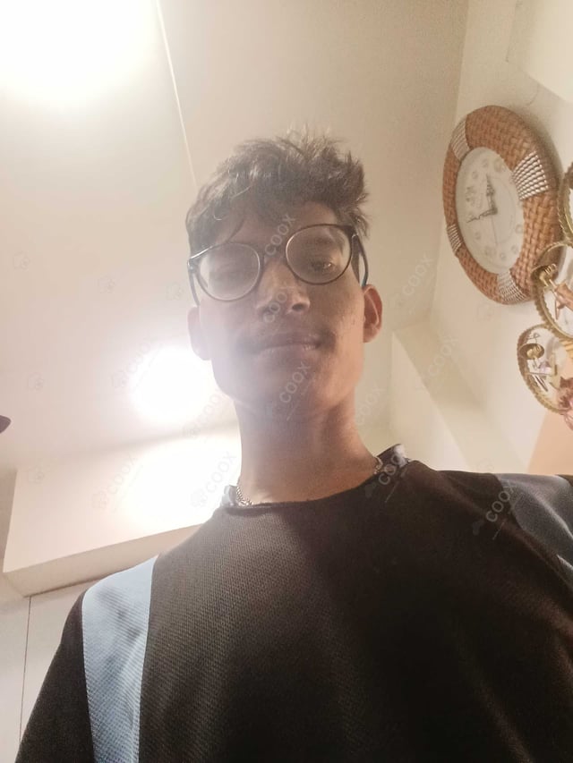 Chef from COOX at bookings. Professional cooks chefs at home