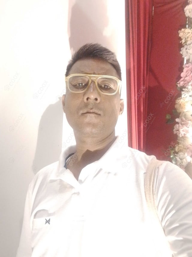 Chef from COOX at bookings. Professional cooks chefs at home