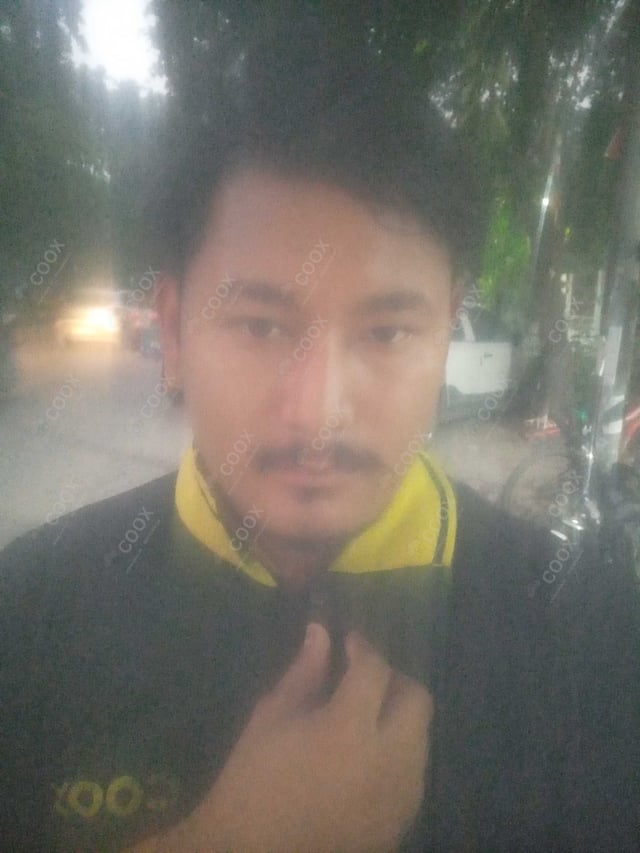 Chef from COOX at bookings. Professional cooks chefs at home