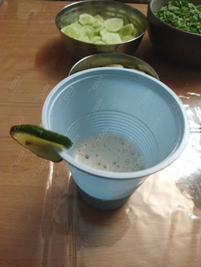 Delicious Whiskey Sour prepared by COOX