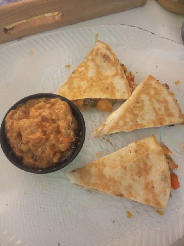 Delicious Veg Quesadillas prepared by COOX