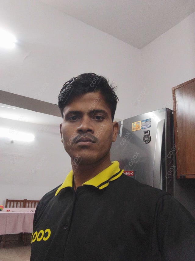 Chef from COOX at bookings. Professional cooks chefs at home