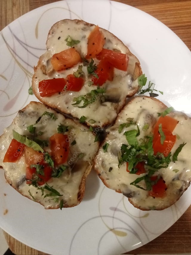 Delicious Tomato Mushroom Bruschetta prepared by COOX