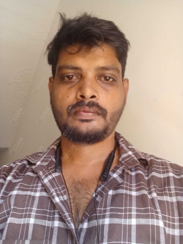 Chef from COOX at bookings. Professional cooks chefs at home