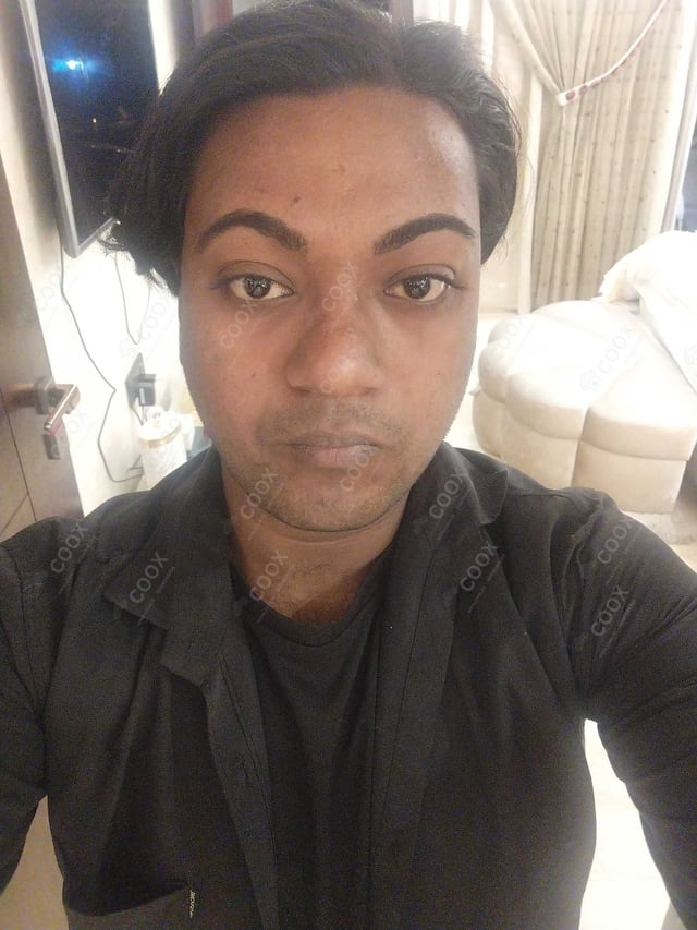 Chef from COOX at bookings. Professional cooks chefs at home