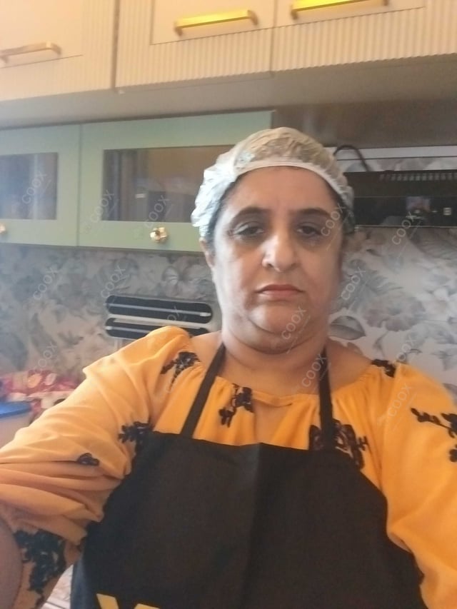 Chef from COOX at bookings. Professional cooks chefs at home