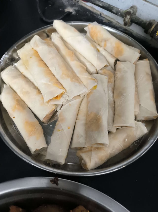 Delicious Veg Spring Rolls prepared by COOX