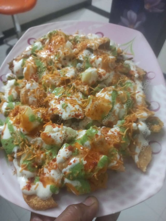 Delicious Palak Patta Chaat prepared by COOX