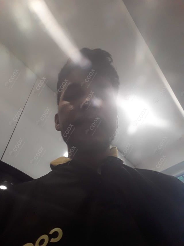 Chef from COOX at bookings. Professional cooks chefs at home