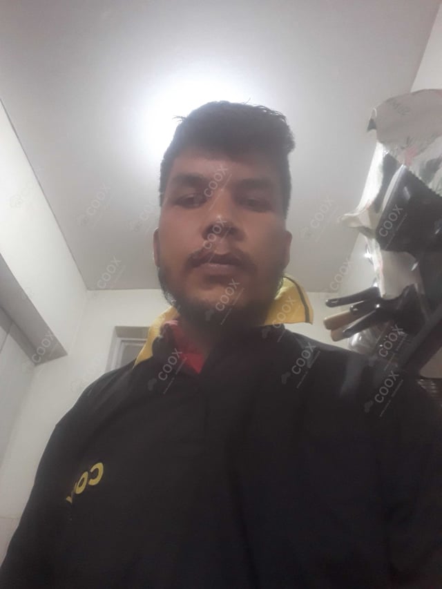 Chef from COOX at bookings. Professional cooks chefs at home