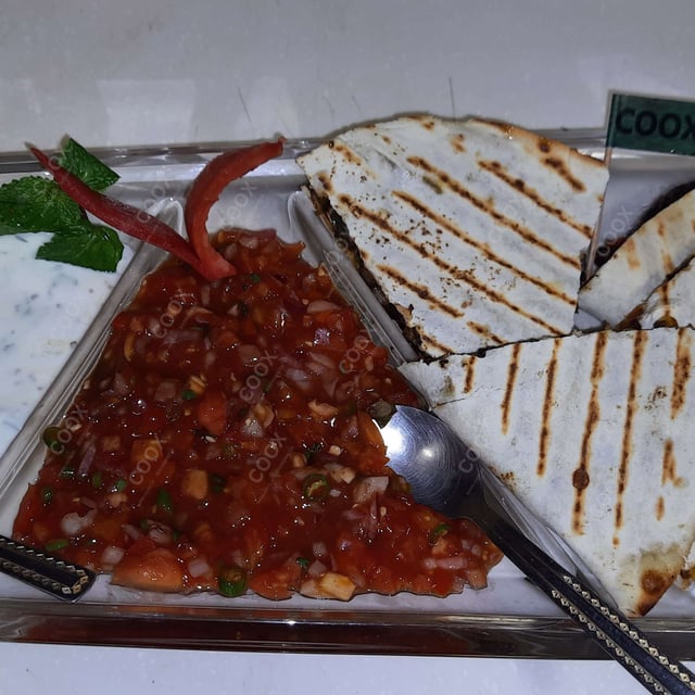 Tasty Veg Quesadillas cooked by COOX chefs cooks during occasions parties events at home