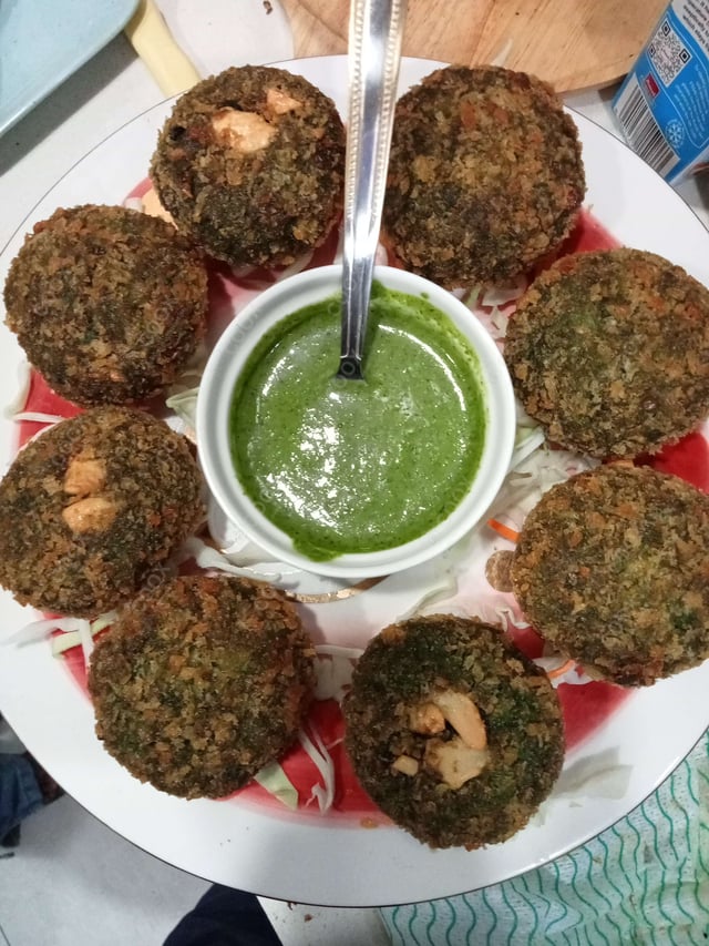 Delicious Hariyali Kebab prepared by COOX