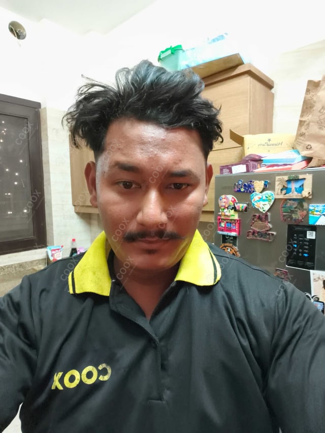 Chef from COOX at bookings. Professional cooks chefs at home