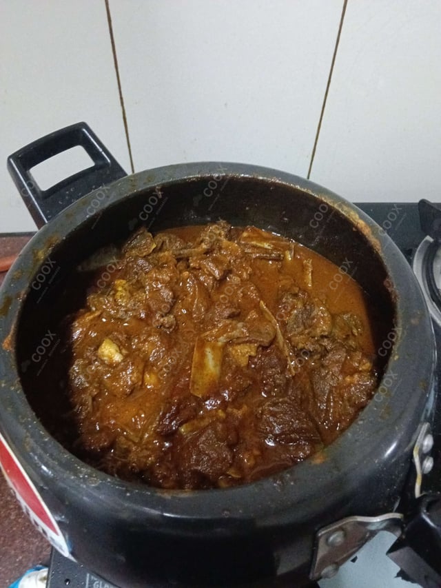 Delicious Mutton Rogan Josh prepared by COOX