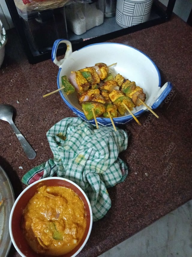 Delicious Paneer Tikka prepared by COOX