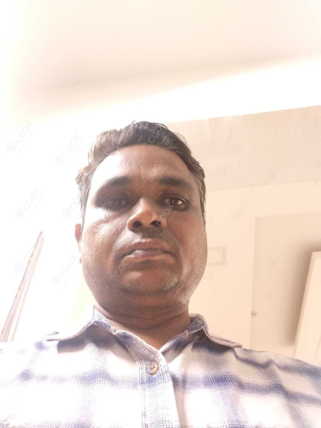 Chef from COOX at bookings. Professional cooks chefs at home