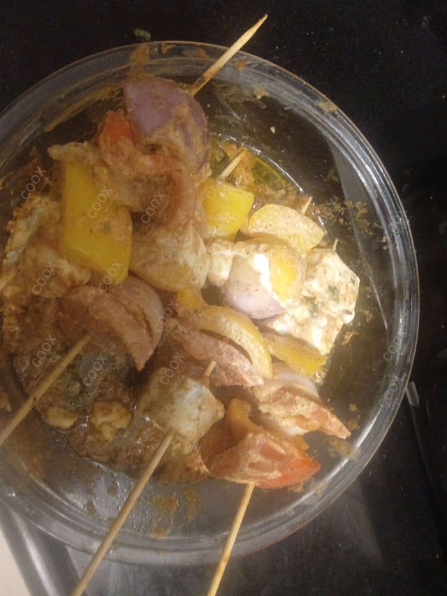 Delicious Paneer Tikka prepared by COOX