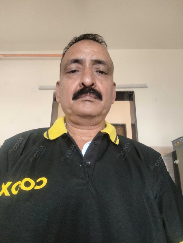 Chef from COOX at bookings. Professional cooks chefs at home