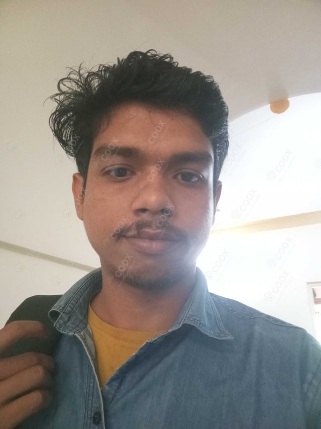 Chef from COOX at bookings. Professional cooks chefs at home