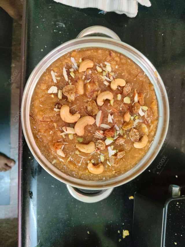 Delicious Moong Dal Halwa prepared by COOX