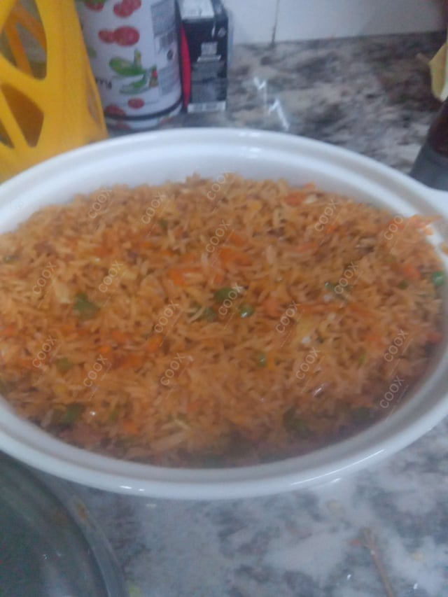 Delicious Veg Fried Rice prepared by COOX