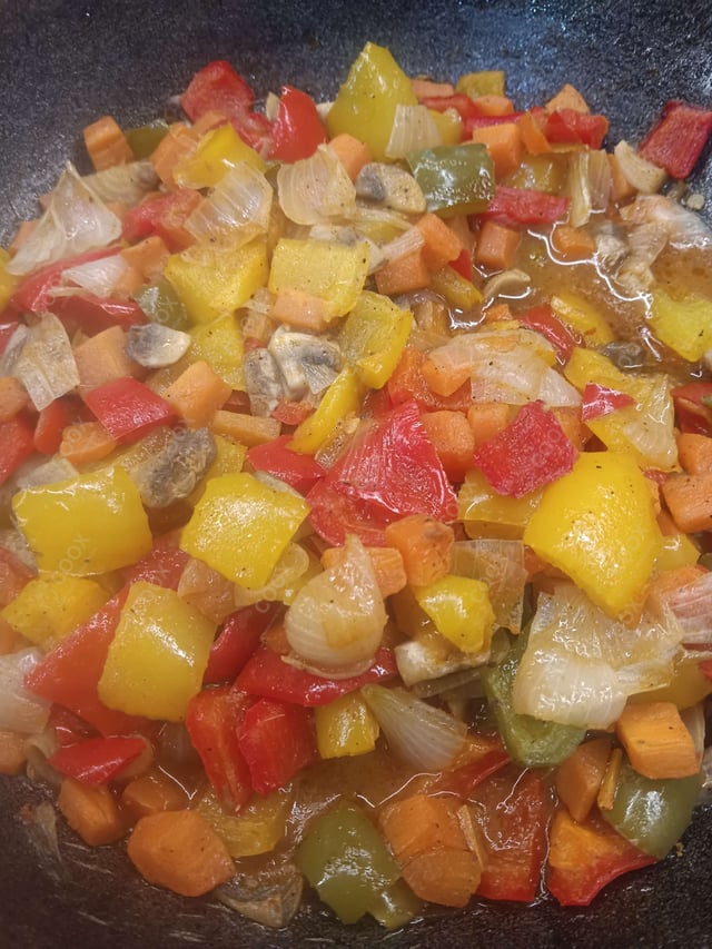 Delicious Mix Veg in Schezwan Sauce prepared by COOX